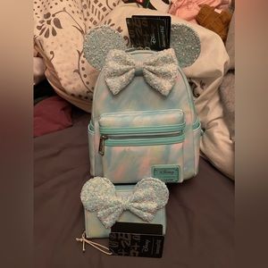 NWT limited edition Loungefly - BoxLunch exclusive blue sequin marble